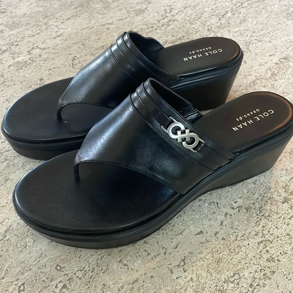 Cole Haan Lindy Grand Wedge Sandal 9 Black NEW - Picture 4 of 11